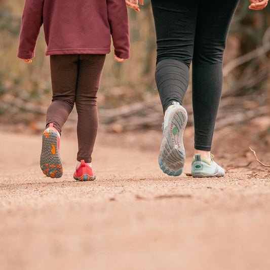 Mit Barfußschuhen zurück zur Schule