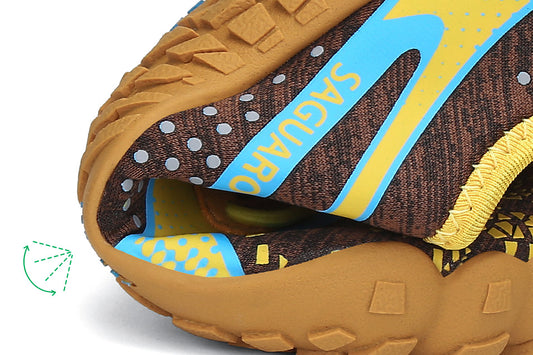 Flexible Barfußschuhe für Kinder, die jede Bewegung mitmachen